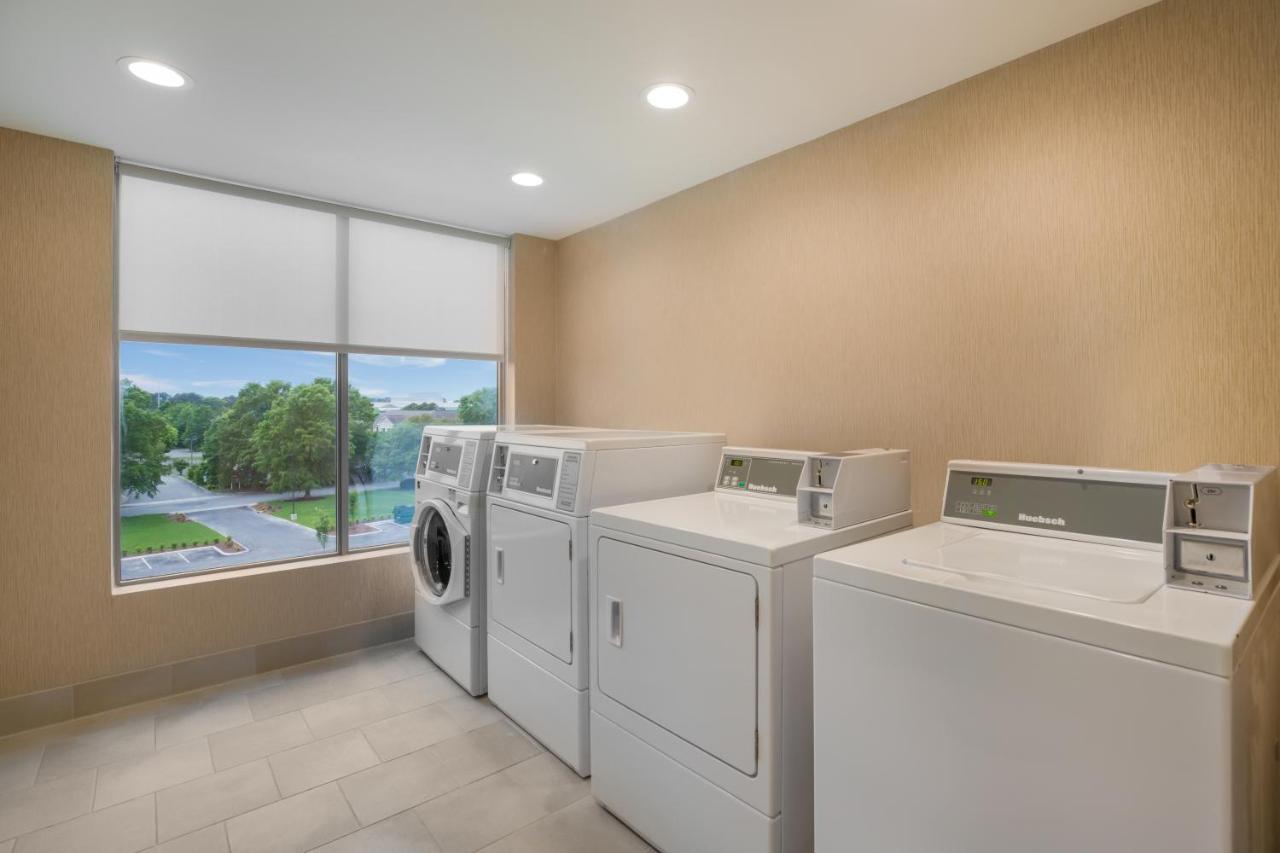 Hyatt Place Hampton Convention Center Εξωτερικό φωτογραφία